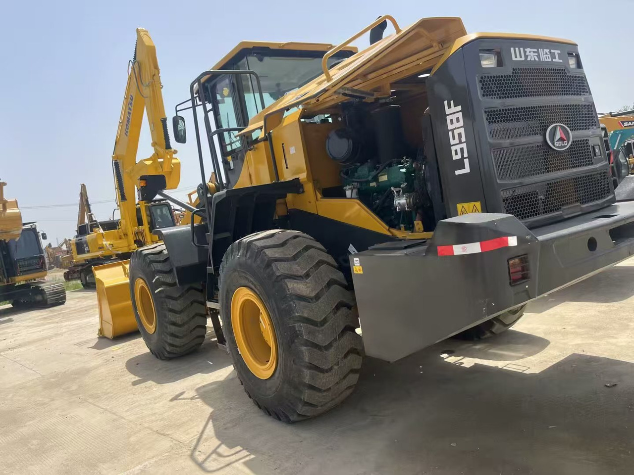 SDLG 958F - حفار زحاف: صورة 2 SDLG 958F - حفار زحاف: صورة 2