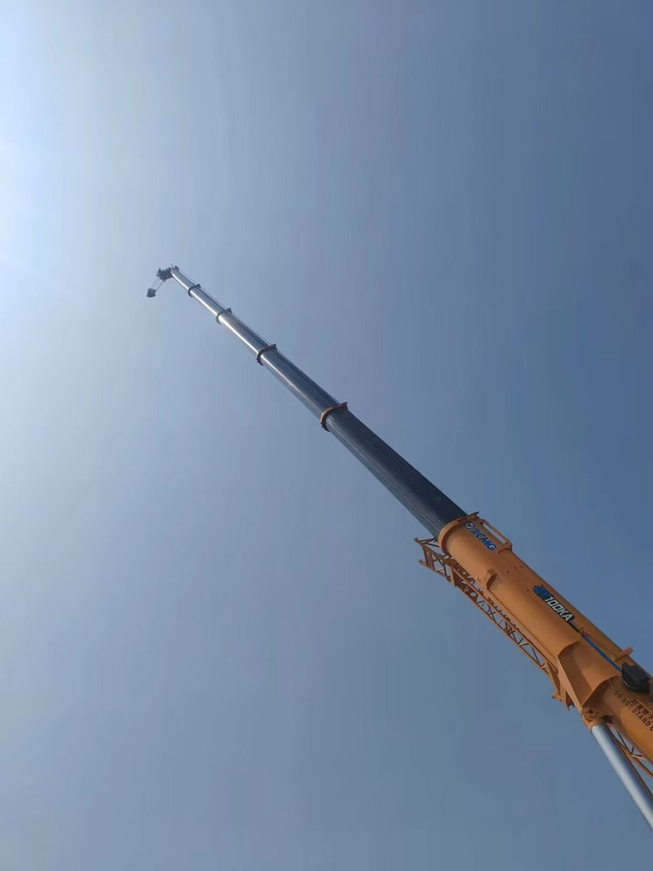 XCMG 70-TON - موبايل كرين: صورة 3 XCMG 70-TON - موبايل كرين: صورة 3