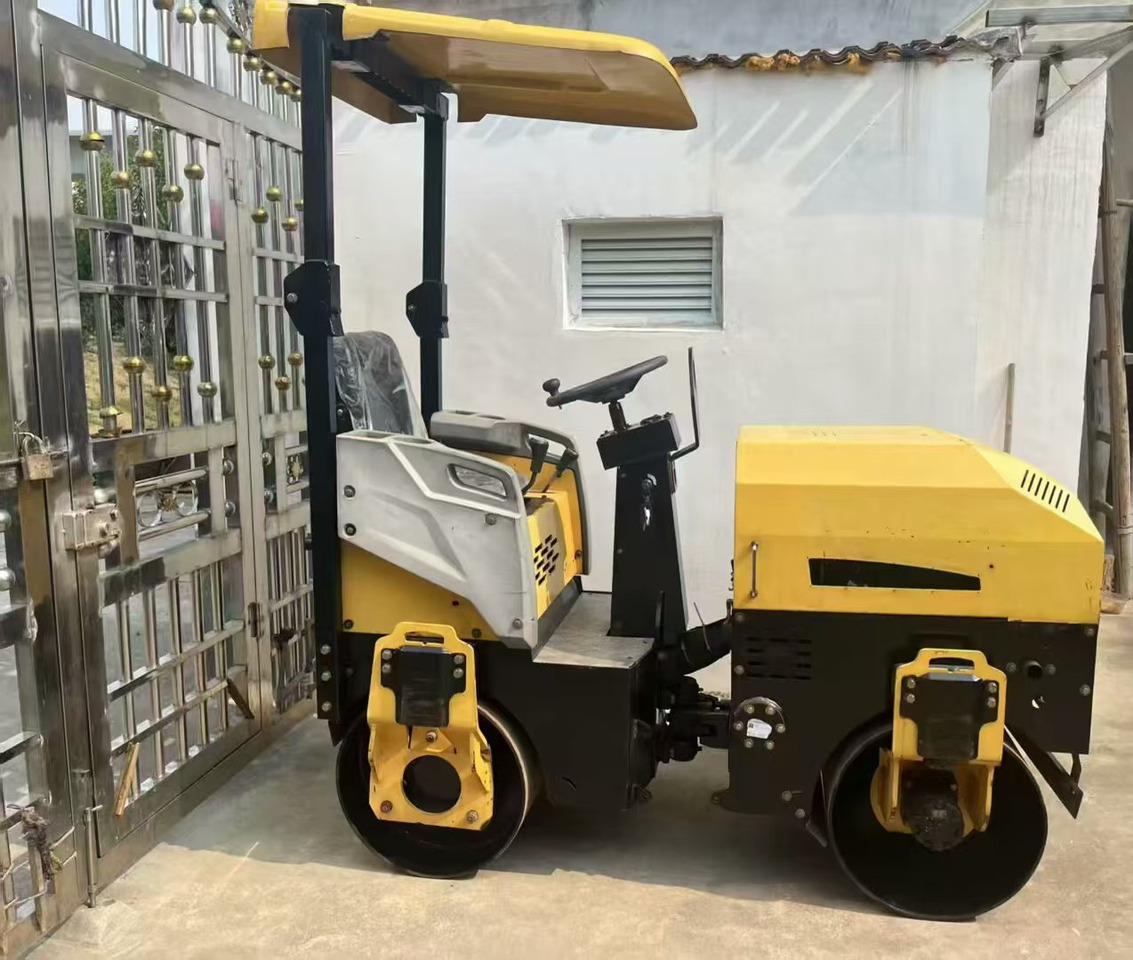 Double-drum vibratory mini roller - مدحلة: صورة 3 Double-drum vibratory mini roller - مدحلة: صورة 3
