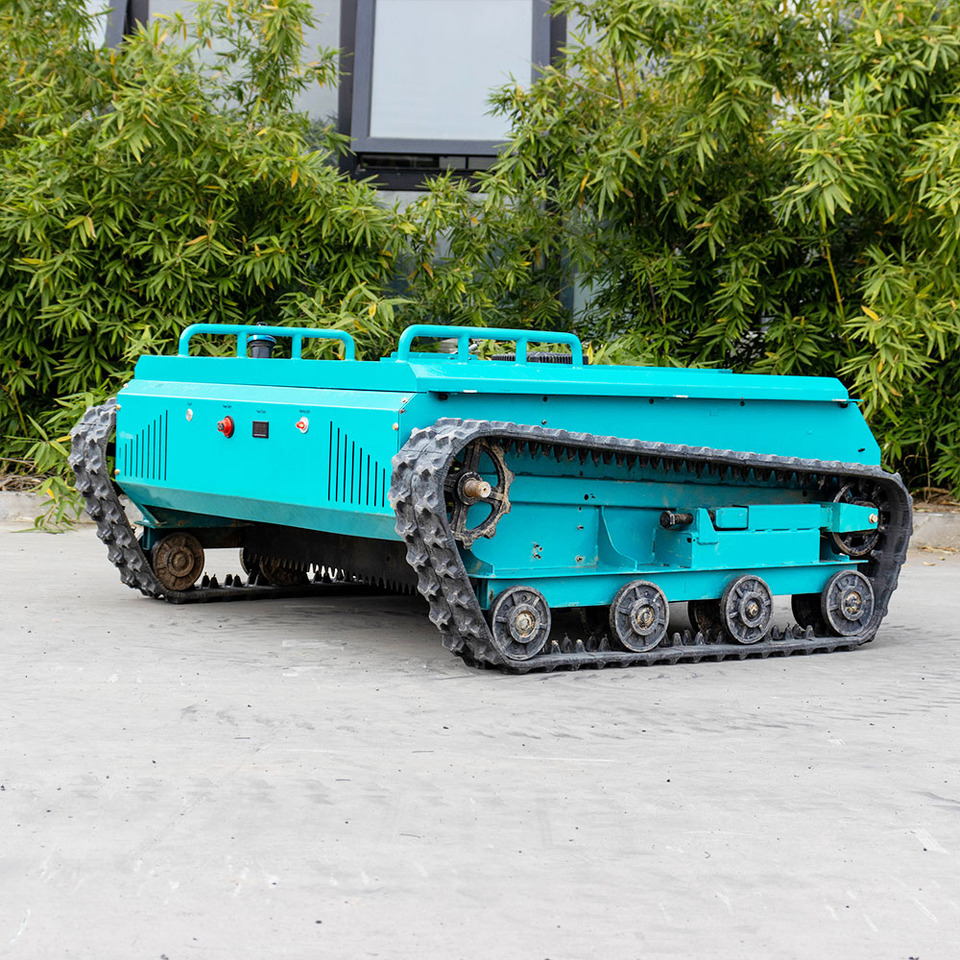 Petrol Powerful Lawn Mower for Farmland, Garden - جزازة أعشاب الحدائق: صورة 3 Petrol Powerful Lawn Mower for Farmland, Garden - جزازة أعشاب الحدائق: صورة 3