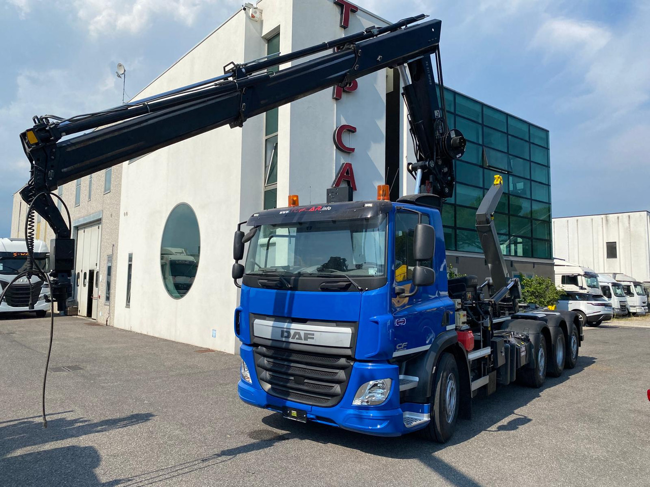 DAF CF 400 - شاحنات الحاويات / جسم علوي قابل للتغيير شاحنة: صورة 2 DAF CF 400 - شاحنات الحاويات / جسم علوي قابل للتغيير شاحنة: صورة 2