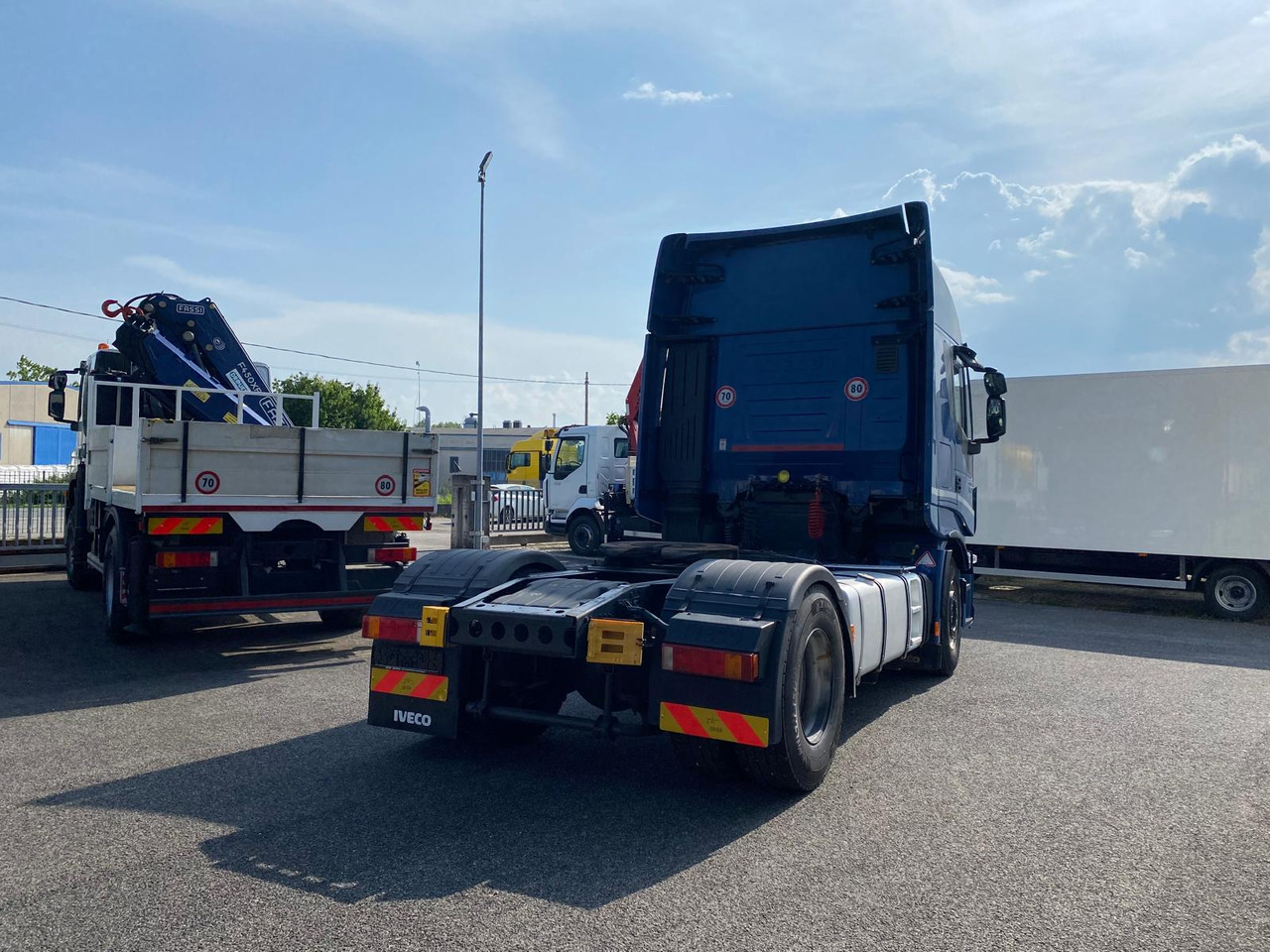 IVECO AS440T/P - وحدة جر: صورة 3 IVECO AS440T/P - وحدة جر: صورة 3