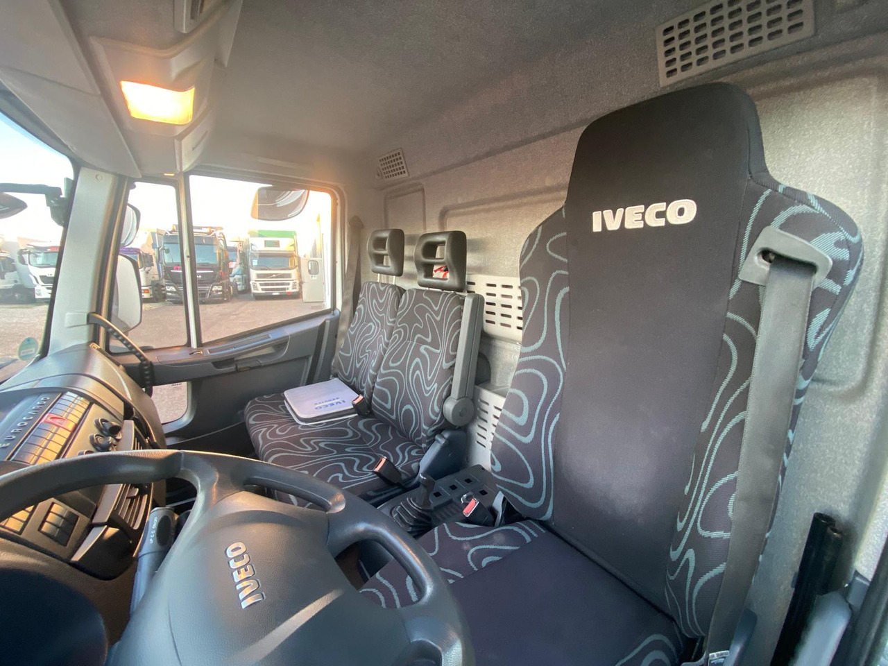 IVECO EUROCARGO 75E19 - شاحنة مقفلة: صورة 5 IVECO EUROCARGO 75E19 - شاحنة مقفلة: صورة 5