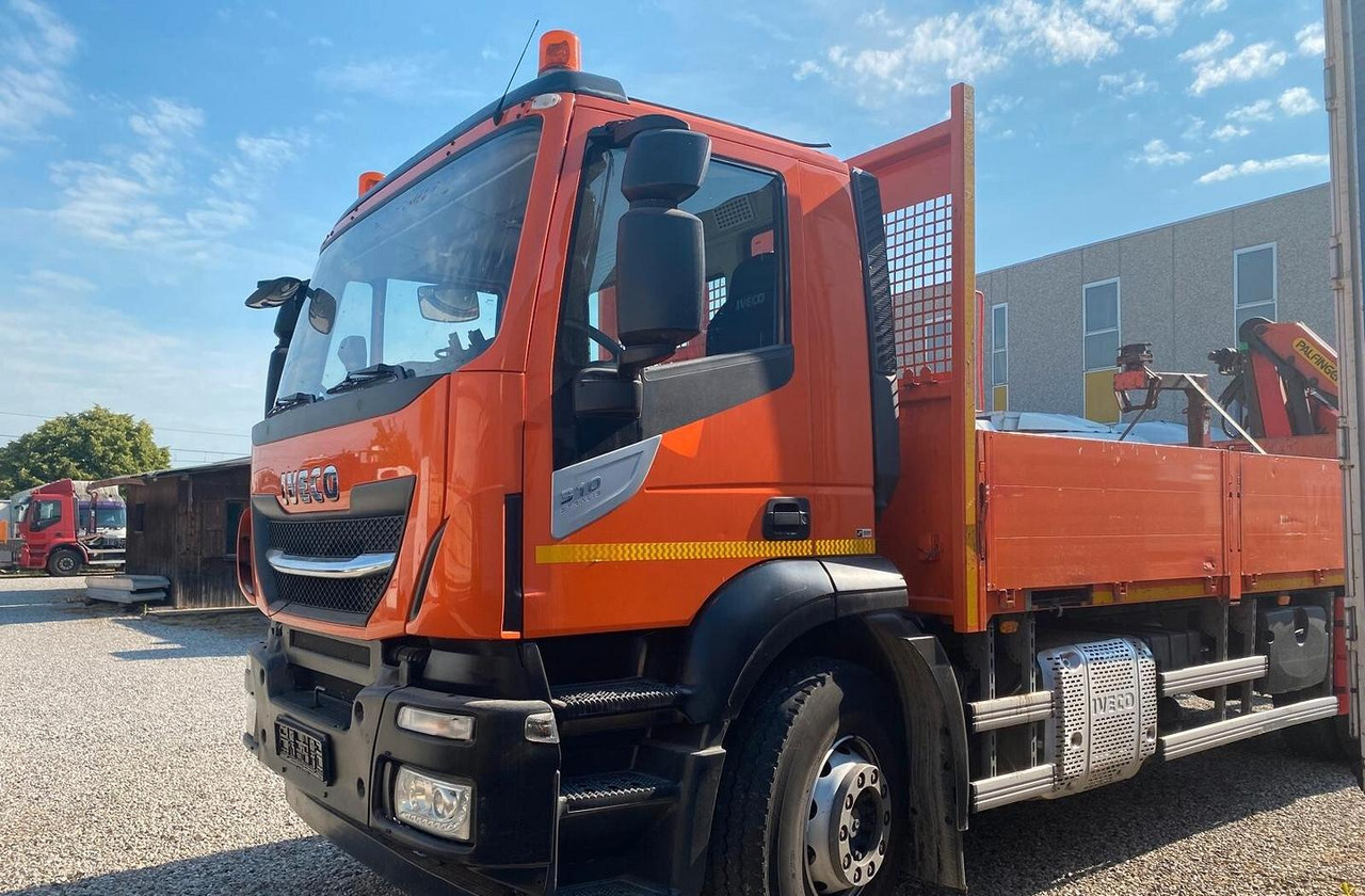 IVECO STRALIS 310 2018 CASSONE FISSO E GRU PALFING - شاحنات مسطحة, شاحنة كرين: صورة 2 IVECO STRALIS 310 2018 CASSONE FISSO E GRU PALFING - شاحنات مسطحة, شاحنة كرين: صورة 2
