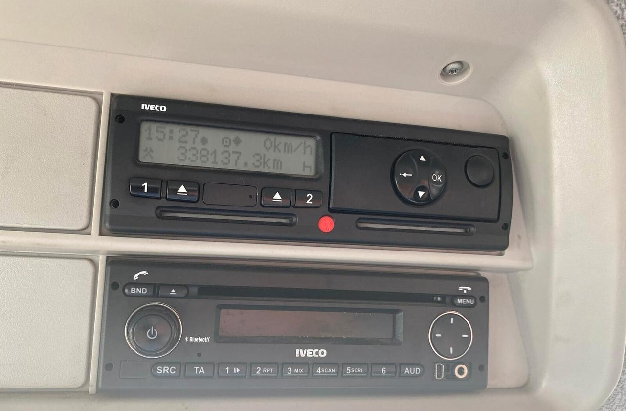 IVECO STRALIS 360 CASSONE FISSO E GRU PALFINGER - شاحنات مسطحة, شاحنة كرين: صورة 4 IVECO STRALIS 360 CASSONE FISSO E GRU PALFINGER - شاحنات مسطحة, شاحنة كرين: صورة 4