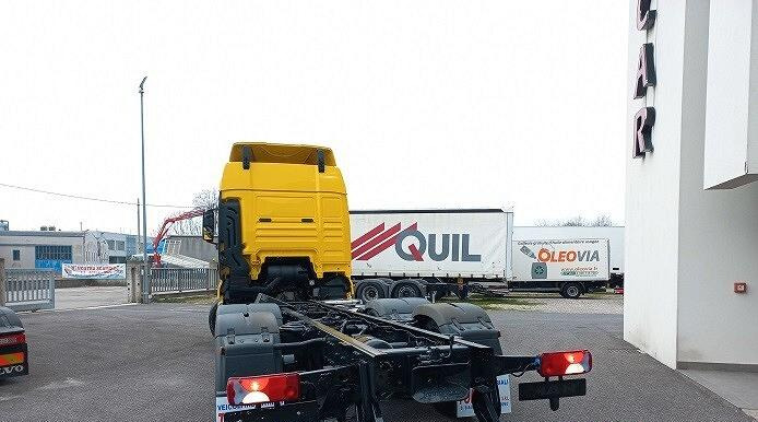 MAN TGX 26.500 EURO 6 2019 A TELAIO FULL OPTIONAL - شاحنة هيكل كابينة: صورة 5 MAN TGX 26.500 EURO 6 2019 A TELAIO FULL OPTIONAL - شاحنة هيكل كابينة: صورة 5