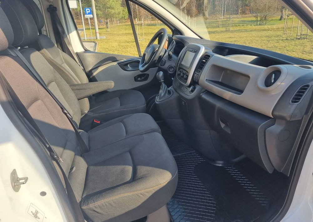 فان المدمجة Renault Trafic: صورة 13
