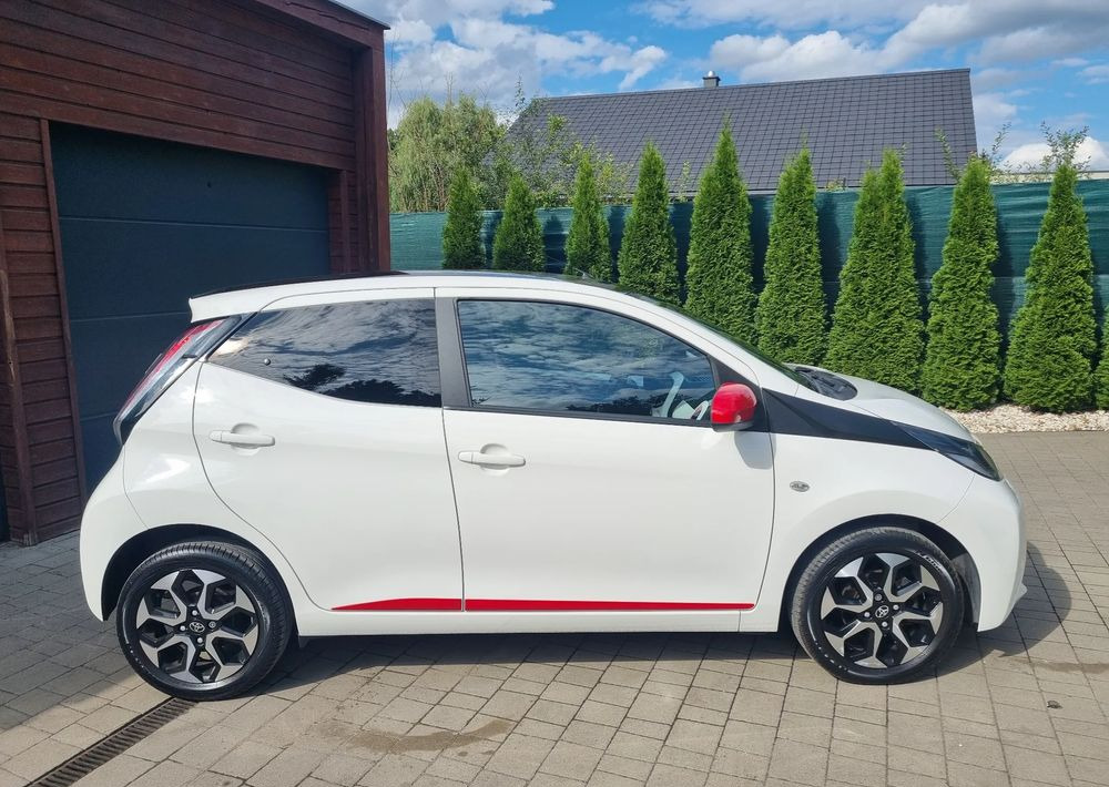 Toyota Aygo 1.0 VVT-i Sprint EU6 - سيارة: صورة 3 Toyota Aygo 1.0 VVT-i Sprint EU6 - سيارة: صورة 3