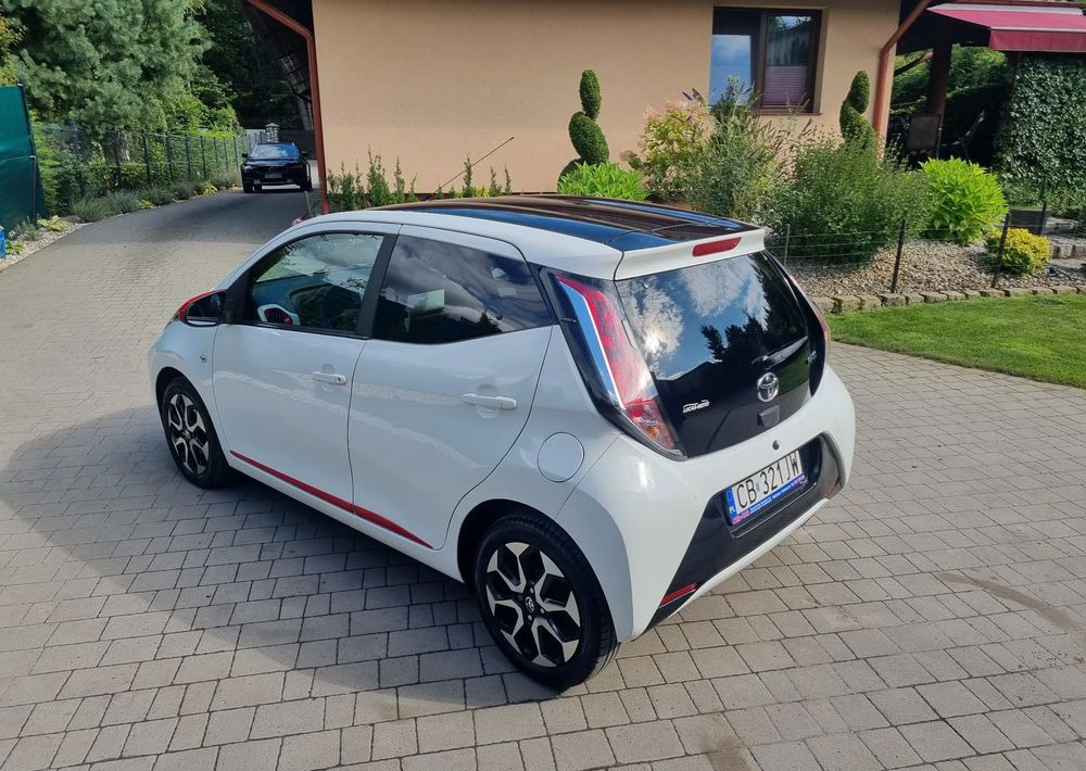 Toyota Aygo 1.0 VVT-i Sprint EU6 - سيارة: صورة 5 Toyota Aygo 1.0 VVT-i Sprint EU6 - سيارة: صورة 5