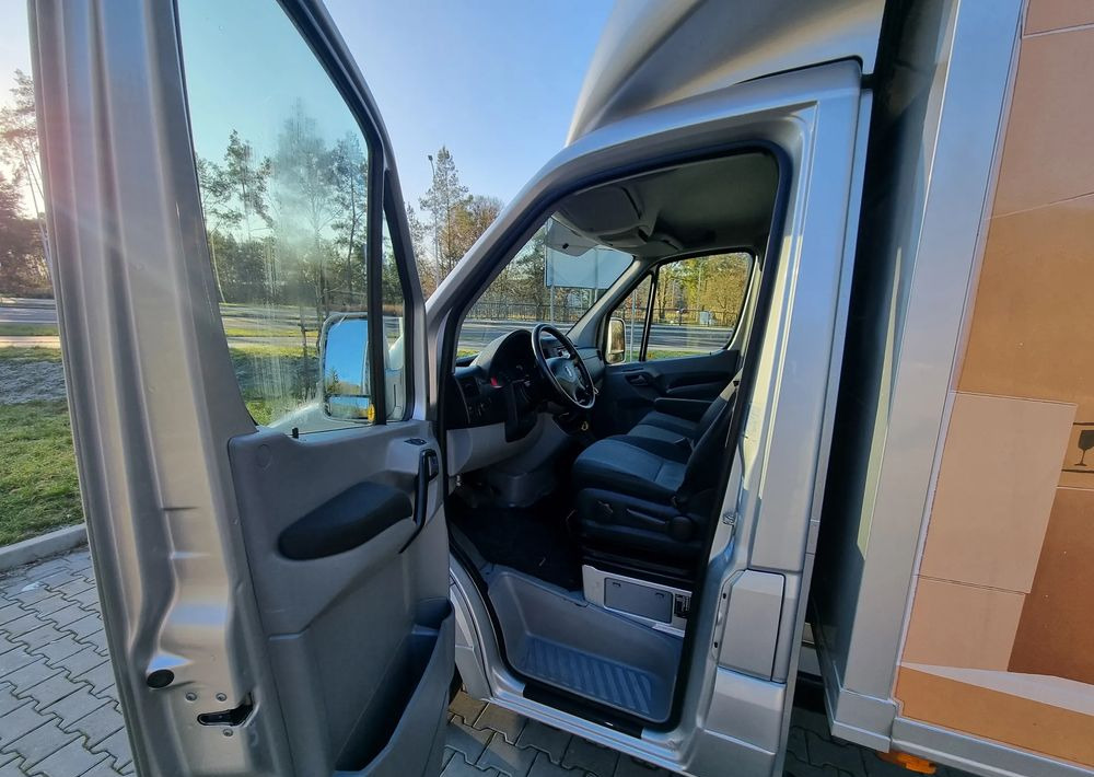 شاحنة مغلقة الصندوق Volkswagen Crafter: صورة 11