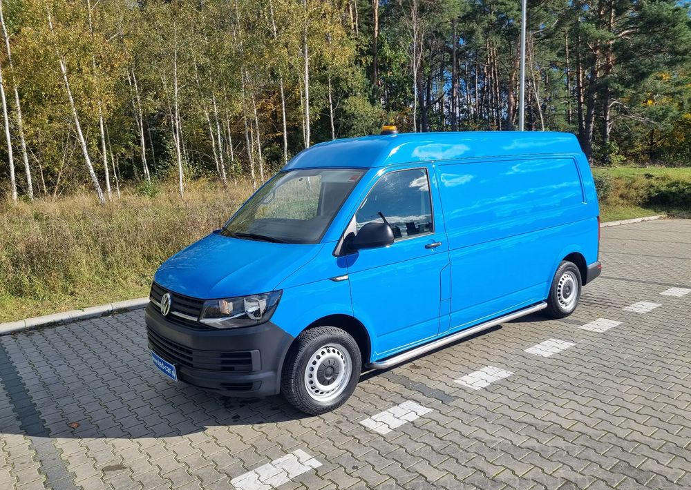 Volkswagen Transporter - فان المدمجة: صورة 1 Volkswagen Transporter - فان المدمجة: صورة 1