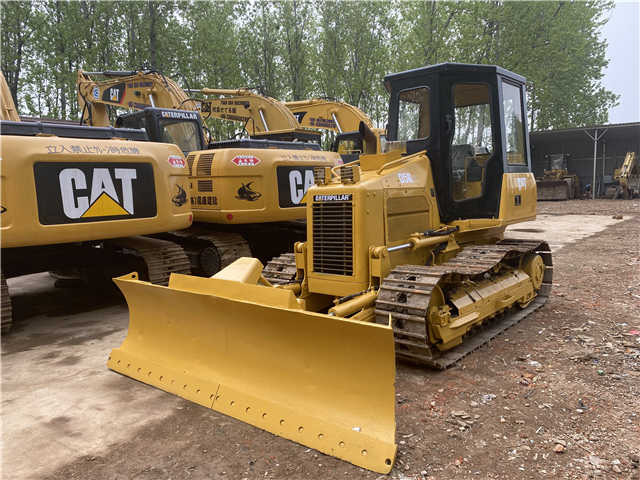Caterpillar Used D5 Bulldozer , CAT D5g D5h D5k with Ripper , CAT D4h D5h D6h D7h - جرافة: صورة 5 Caterpillar Used D5 Bulldozer , CAT D5g D5h D5k with Ripper , CAT D4h D5h D6h D7h - جرافة: صورة 5