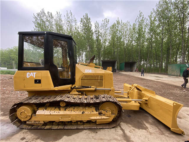 Caterpillar Used D5 Bulldozer , CAT D5g D5h D5k with Ripper , CAT D4h D5h D6h D7h - جرافة: صورة 3 Caterpillar Used D5 Bulldozer , CAT D5g D5h D5k with Ripper , CAT D4h D5h D6h D7h - جرافة: صورة 3