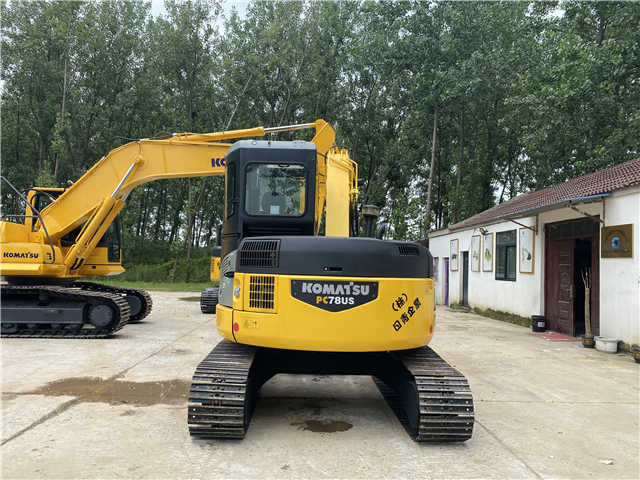 High Quality Used Crawler Excavator komatsu Pc78 Pc128 Pc138 Pc200-8 Pc220-8 Pc240-8 Excavator - حفار زحاف: صورة 5 High Quality Used Crawler Excavator komatsu Pc78 Pc128 Pc138 Pc200-8 Pc220-8 Pc240-8 Excavator - حفار زحاف: صورة 5