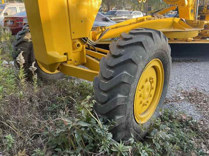 Japan Komatsu GD655 Motor Grader Cheap Price Komatsu Road Grader GD655 Good Condition in China - ممهدة: صورة 5 Japan Komatsu GD655 Motor Grader Cheap Price Komatsu Road Grader GD655 Good Condition in China - ممهدة: صورة 5