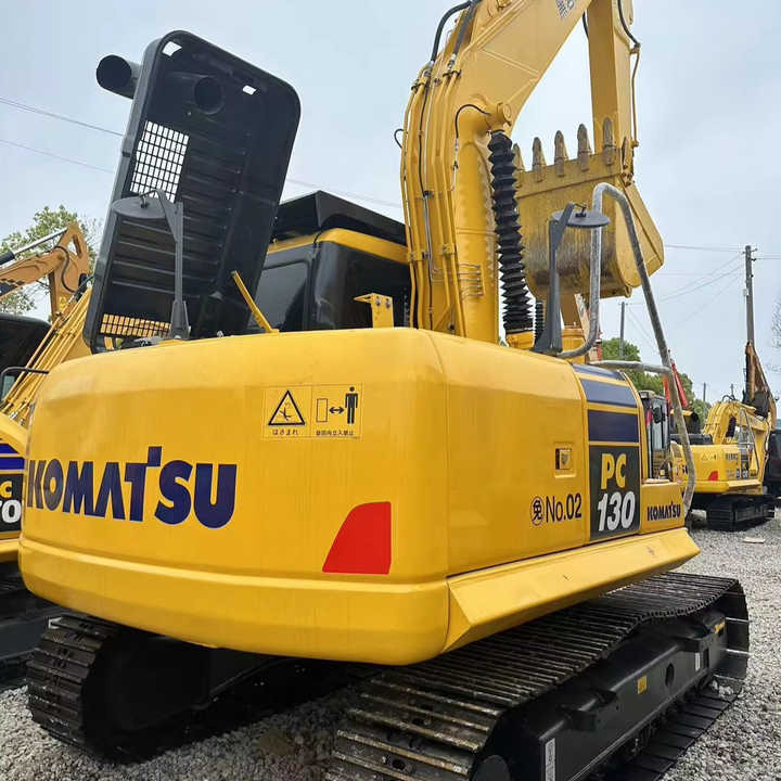 Komatsu PC130 7 Used Excavator Low Hours Well Maintained Construction Mining Equipment - حفار زحاف: صورة 1 Komatsu PC130 7 Used Excavator Low Hours Well Maintained Construction Mining Equipment - حفار زحاف: صورة 1