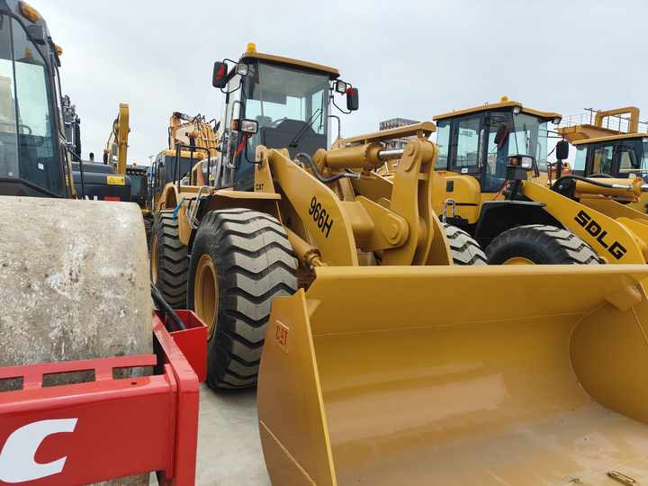 Used Caterpillar 966h Loader for Sale Lots of Heavy Equipment in Stock Wight 5tons Wheel Loader - اللودر بعجل: صورة 3 Used Caterpillar 966h Loader for Sale Lots of Heavy Equipment in Stock Wight 5tons Wheel Loader - اللودر بعجل: صورة 3