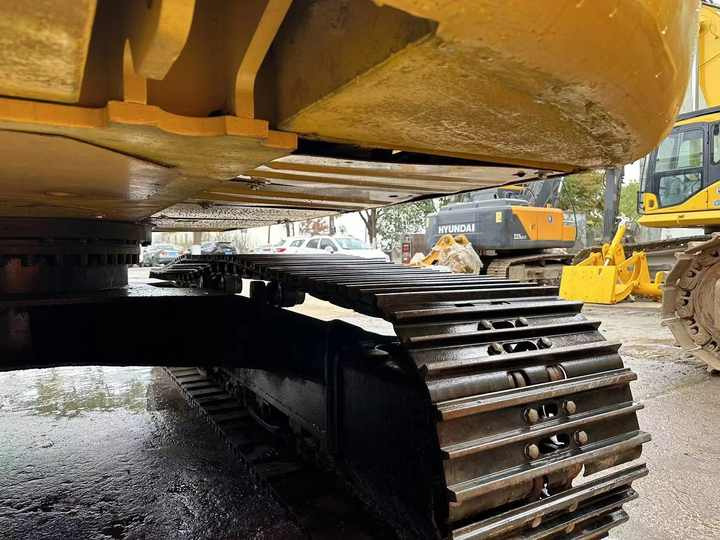 Used Digger CAT 323D2L Construction Machinery Construction Digger Used CAT 323D2L Cheap Excavator - حفار زحاف: صورة 5 Used Digger CAT 323D2L Construction Machinery Construction Digger Used CAT 323D2L Cheap Excavator - حفار زحاف: صورة 5
