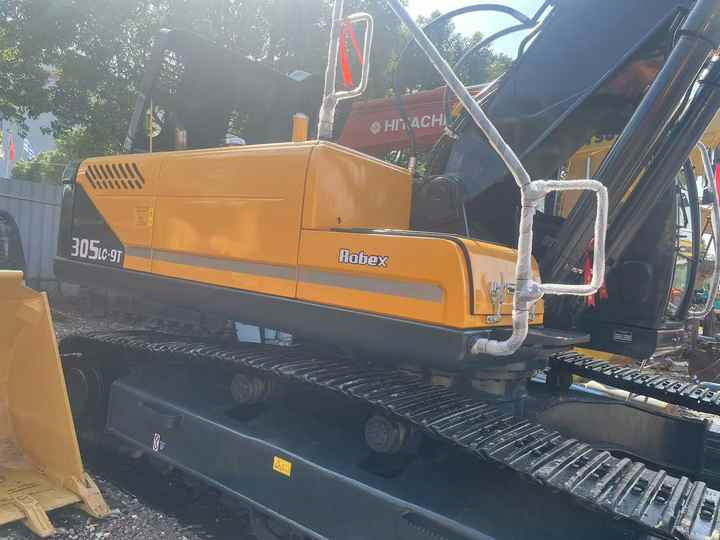 Used HYUNDAI 305LC-9T Crawler Excavator with Good Performance Hyundai30 Tons Earthmoving Machinery with Low Price On-sale - حفار زحاف: صورة 3 Used HYUNDAI 305LC-9T Crawler Excavator with Good Performance Hyundai30 Tons Earthmoving Machinery with Low Price On-sale - حفار زحاف: صورة 3