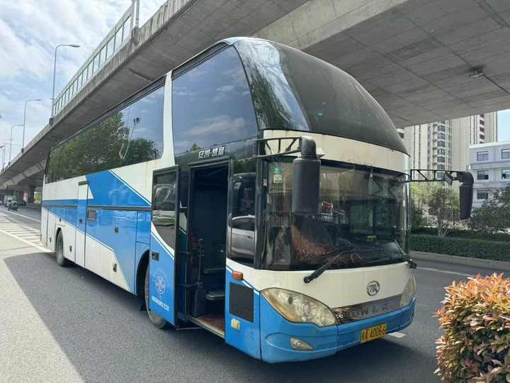 مركبة كوتش Used Heavy Construction Equipment Big Bus Second Hand Bus Used Machine Hot Sale: صورة 6