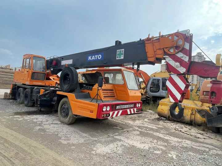 Used Heavy Construction Equipment kato 25 Tons Second Hand Mobile Crane Used Machine Hot Sale - موبايل كرين: صورة 2 Used Heavy Construction Equipment kato 25 Tons Second Hand Mobile Crane Used Machine Hot Sale - موبايل كرين: صورة 2
