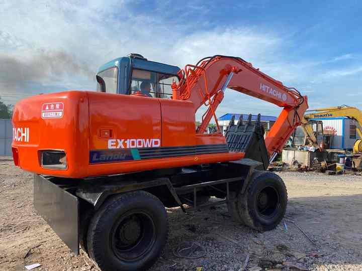 Used Hitachi Ex100WD Wheel Excavator for Sale Japan Made Hitachi Ex100wd Wheeled Excavator for Sale - حفارة دولاب: صورة 4 Used Hitachi Ex100WD Wheel Excavator for Sale Japan Made Hitachi Ex100wd Wheeled Excavator for Sale - حفارة دولاب: صورة 4