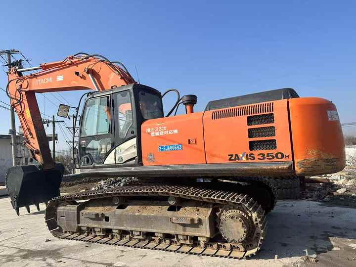 Used Hitachi Zx350H-5G New Model 35ton Excavator Second Hand Machine Popular Brand Japan HITACHI Hydraulic Machinery - حفارة: صورة 2 Used Hitachi Zx350H-5G New Model 35ton Excavator Second Hand Machine Popular Brand Japan HITACHI Hydraulic Machinery - حفارة: صورة 2