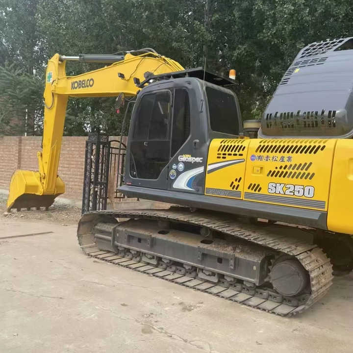 Used KOBELCO SK250 Model Skid Stree Second Hand Machine Popular Brand Japan Hydraulic Machinery - حفار زحاف: صورة 1 Used KOBELCO SK250 Model Skid Stree Second Hand Machine Popular Brand Japan Hydraulic Machinery - حفار زحاف: صورة 1