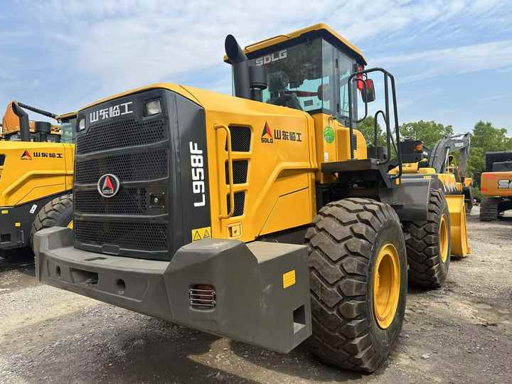 Used SDLG L958F Hydraulic Large Wheel Loader SDLG L958F Good Price Loader on Hot Sale Sdlg 956 958 - اللودر بعجل: صورة 3 Used SDLG L958F Hydraulic Large Wheel Loader SDLG L958F Good Price Loader on Hot Sale Sdlg 956 958 - اللودر بعجل: صورة 3