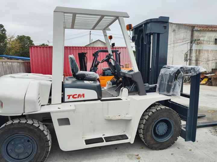 Used TCM70 Forklift Japan TCM 7 Tonne Used Forklift in Good Condition Cheap Price TCM70 Forklift for Sale - رافعة شوكية ديزل: صورة 5 Used TCM70 Forklift Japan TCM 7 Tonne Used Forklift in Good Condition Cheap Price TCM70 Forklift for Sale - رافعة شوكية ديزل: صورة 5