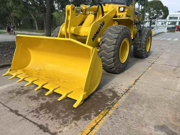 اللودر بعجل Used komatsu Wa320-3 Wheel Loader Second Hand Machine Popular Brand komatsu Hydraulic Machinery [ Copy ]: صورة 6