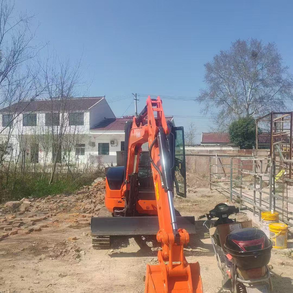 Kubota U30 - حفارة مُصَّغرة: صورة 4 Kubota U30 - حفارة مُصَّغرة: صورة 4