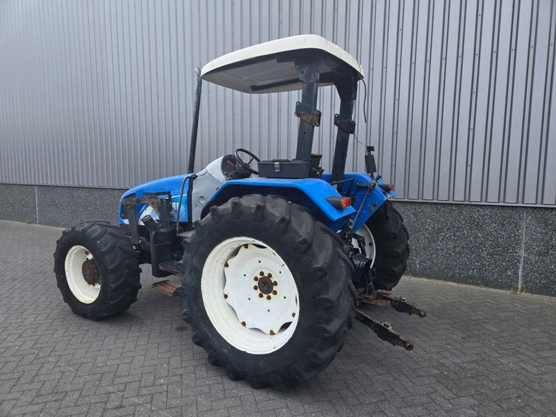 New Holland TL 90 A - جرار: صورة 3 New Holland TL 90 A - جرار: صورة 3