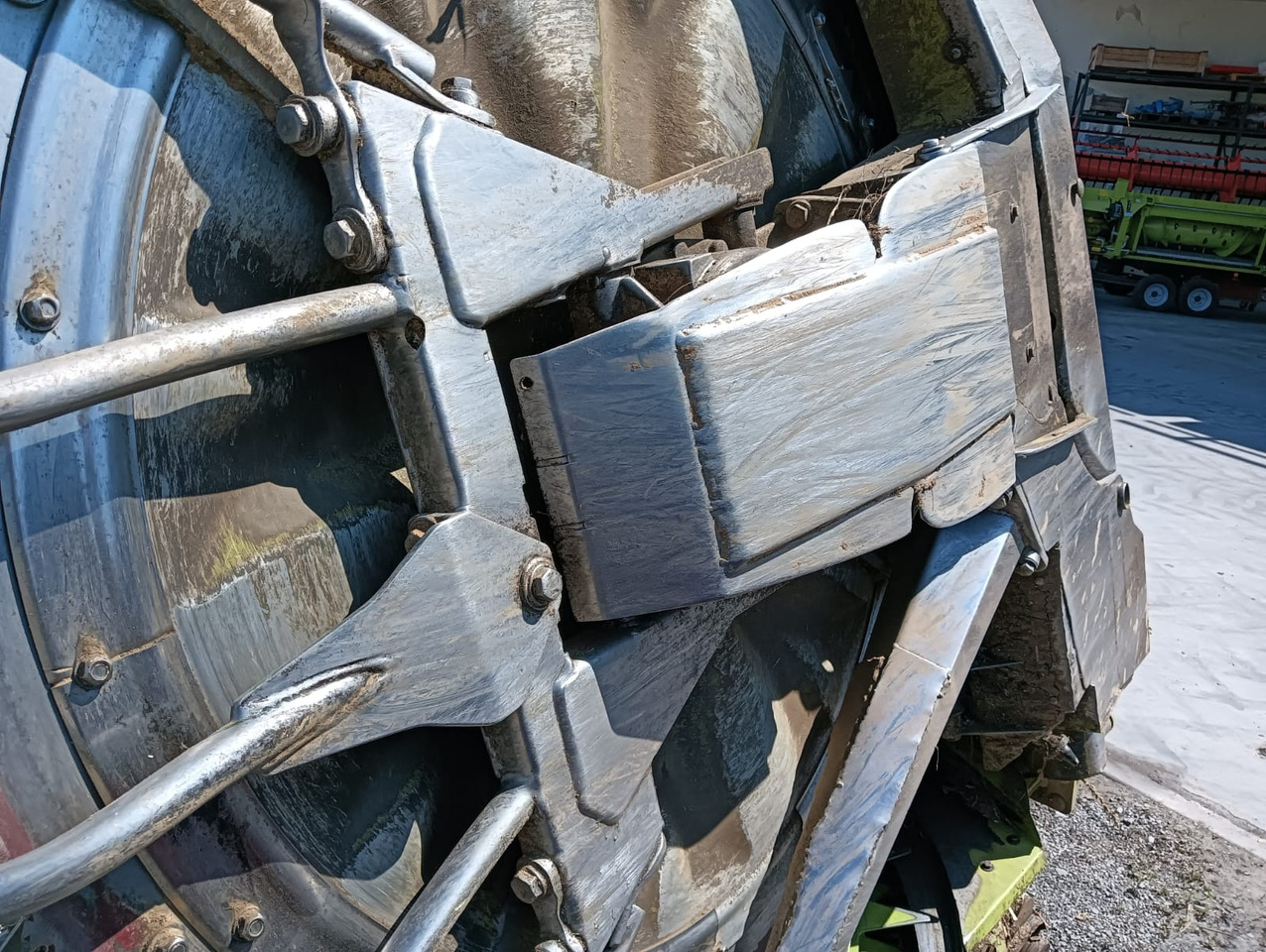 CLAAS ORBIS 600 - ملحق حصادة أعلاف: صورة 5 CLAAS ORBIS 600 - ملحق حصادة أعلاف: صورة 5