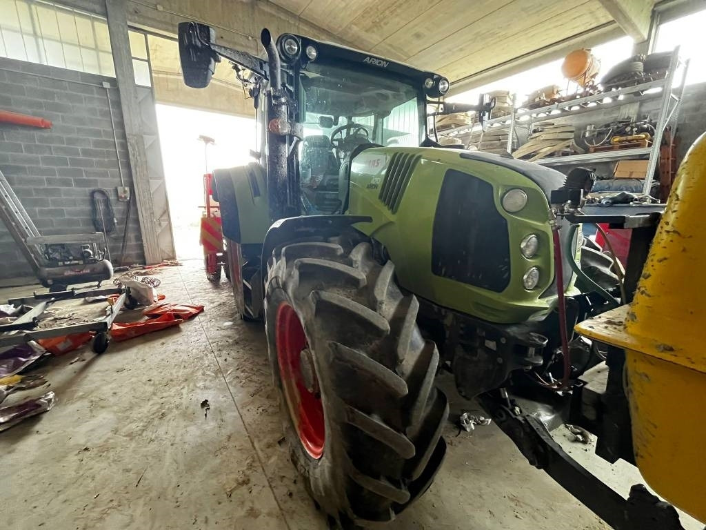 Claas Arion 470 - جرار: صورة 3 Claas Arion 470 - جرار: صورة 3