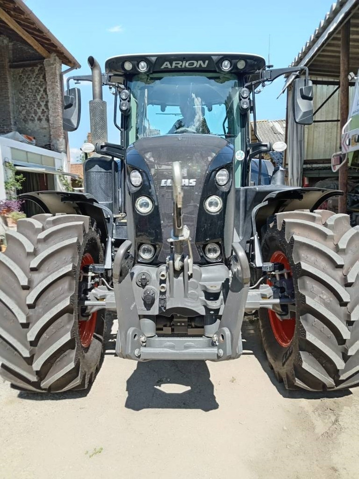 Claas Arion 660 CMATIC - جرار: صورة 1 Claas Arion 660 CMATIC - جرار: صورة 1
