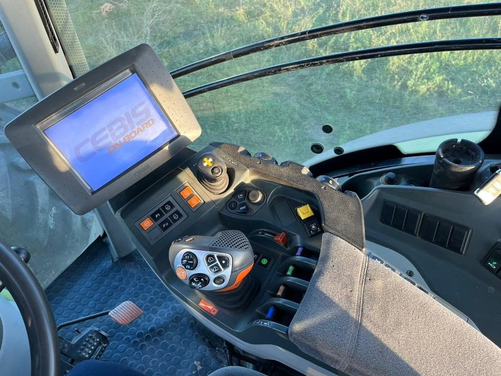 Claas Axion 870 Cmatic - جرار: صورة 5 Claas Axion 870 Cmatic - جرار: صورة 5