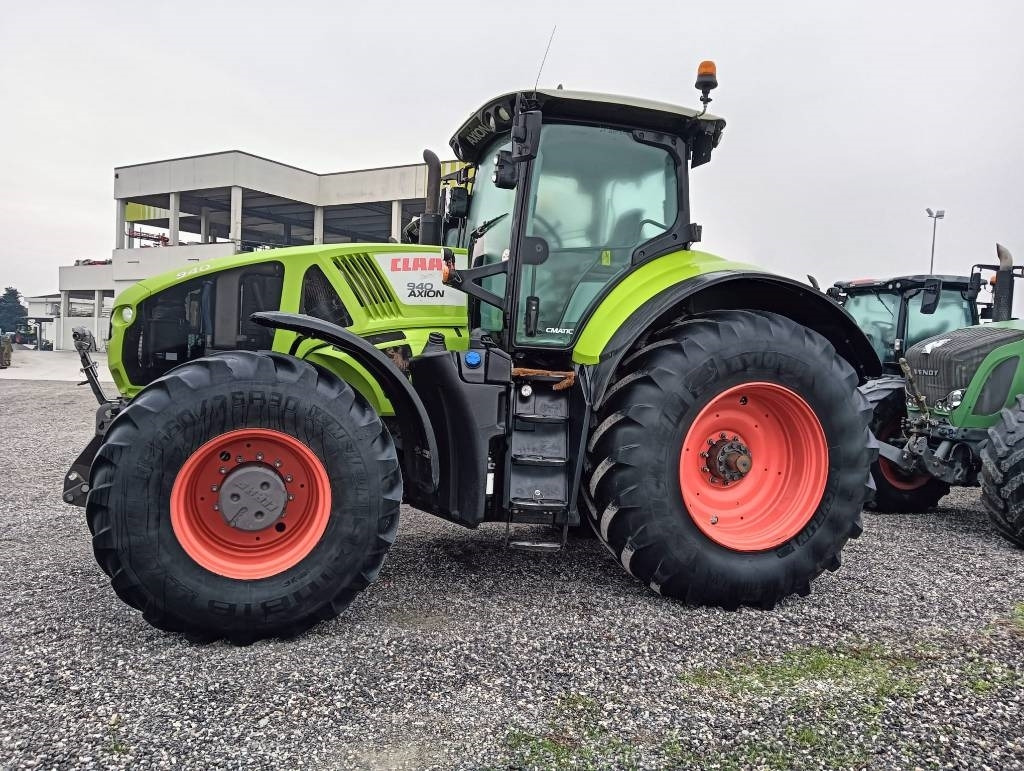 Claas Axion 940 Cmatic - جرار: صورة 3 Claas Axion 940 Cmatic - جرار: صورة 3