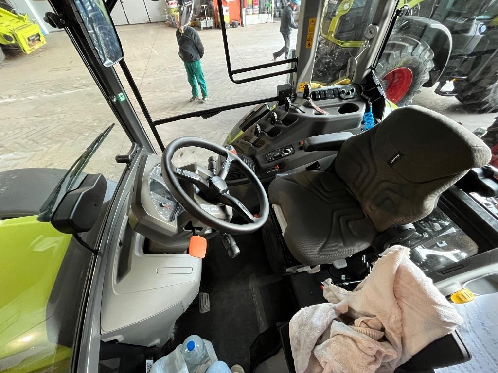 Claas Axos 3.105 - جرار: صورة 5 Claas Axos 3.105 - جرار: صورة 5