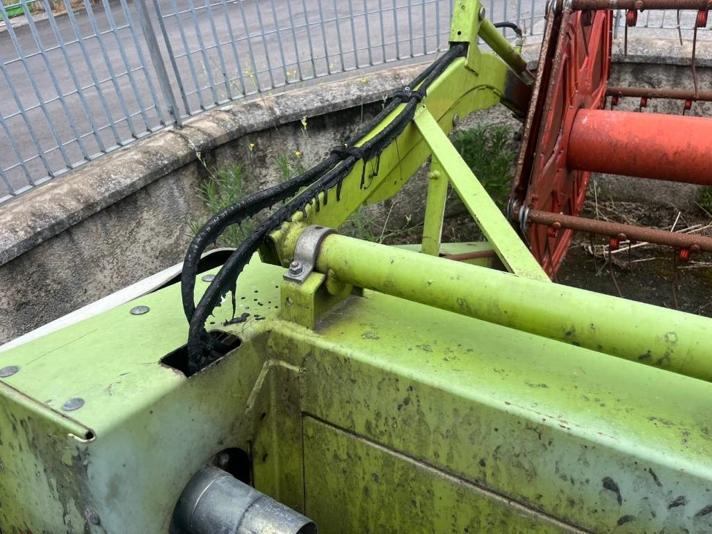 Claas C 600 - مرفق الحصادة: صورة 4 Claas C 600 - مرفق الحصادة: صورة 4