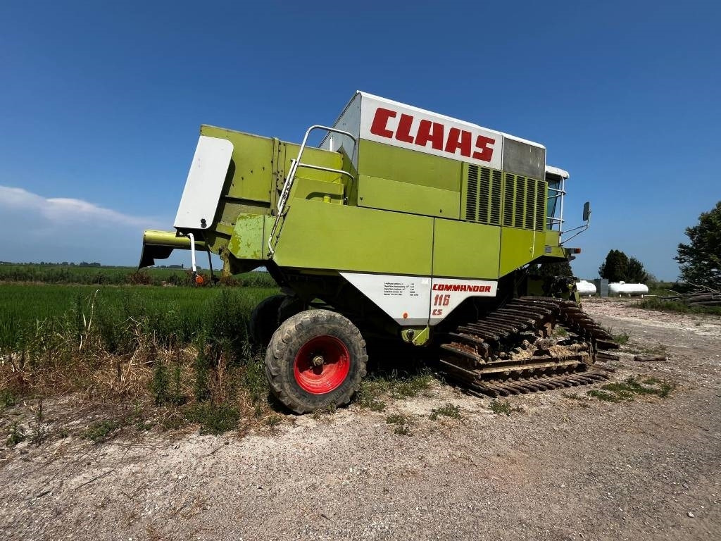 Claas COMMANDOR 116 CS RISO - حصادة موحَّدة: صورة 2 Claas COMMANDOR 116 CS RISO - حصادة موحَّدة: صورة 2