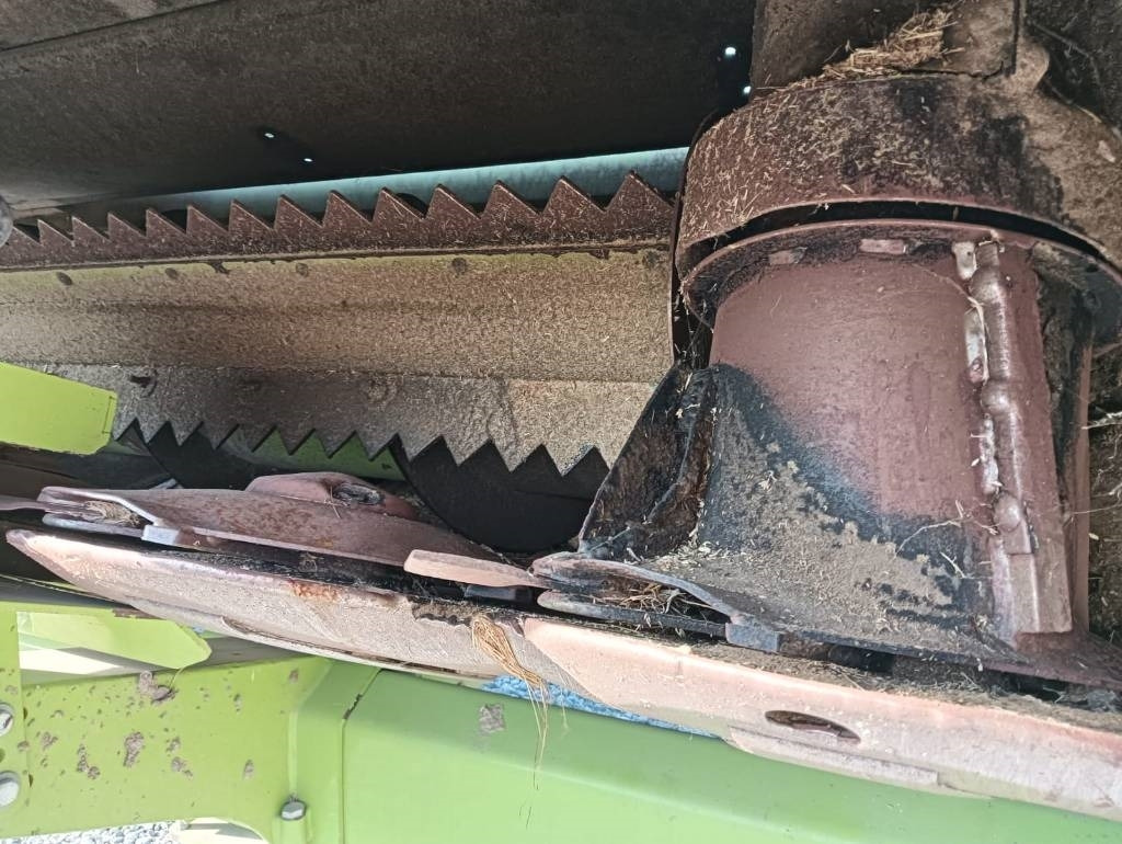 Claas Direct Disc 520 - معدات تيبيس التبن: صورة 3 Claas Direct Disc 520 - معدات تيبيس التبن: صورة 3