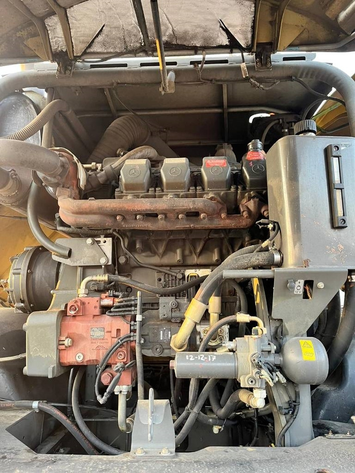 حصادة الأعلاف Claas Jaguar 940: صورة 7