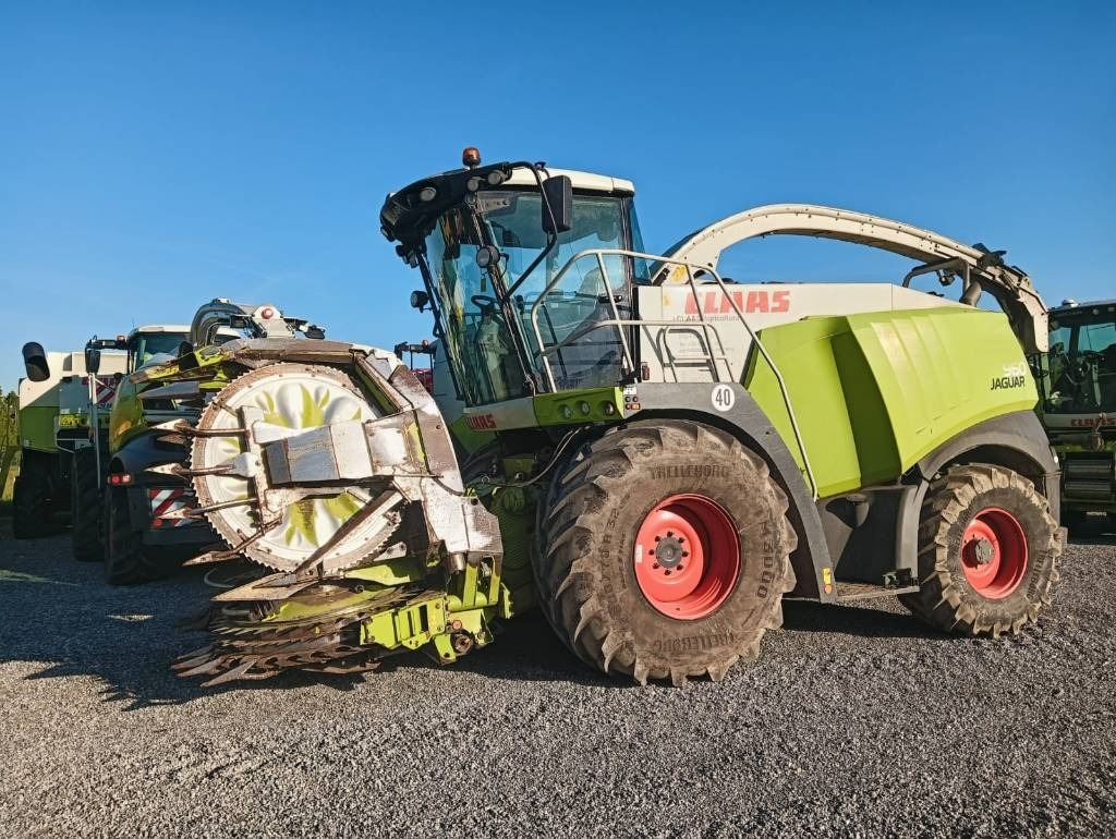 Claas Jaguar 960 - حصادة الأعلاف: صورة 1 Claas Jaguar 960 - حصادة الأعلاف: صورة 1