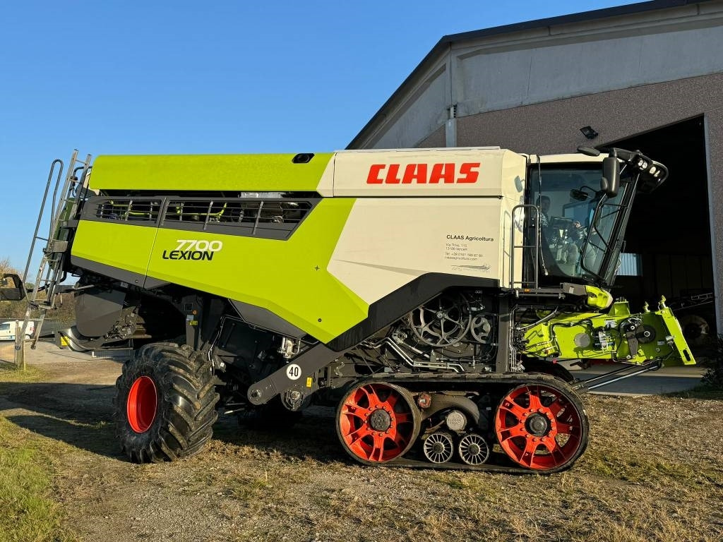 Claas LEXION 7700 TT RISO - حصادة موحَّدة: صورة 1 Claas LEXION 7700 TT RISO - حصادة موحَّدة: صورة 1