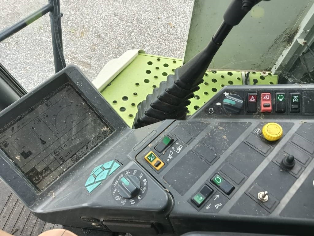 Claas Lexion 470 - حصادة موحَّدة: صورة 5 Claas Lexion 470 - حصادة موحَّدة: صورة 5