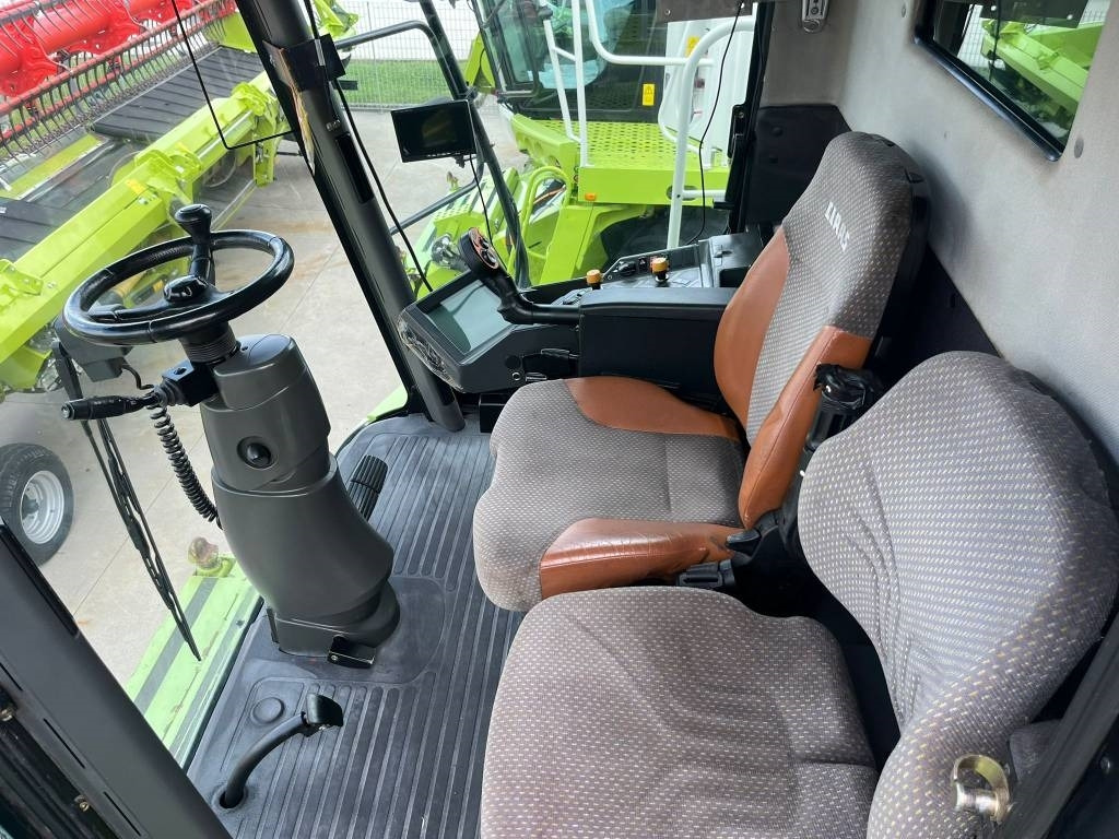 Claas Lexion 560 TT - حصادة موحَّدة: صورة 4 Claas Lexion 560 TT - حصادة موحَّدة: صورة 4