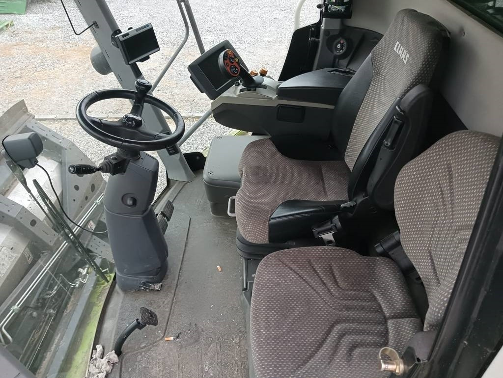 Claas Lexion 740 - حصادة موحَّدة: صورة 5 Claas Lexion 740 - حصادة موحَّدة: صورة 5