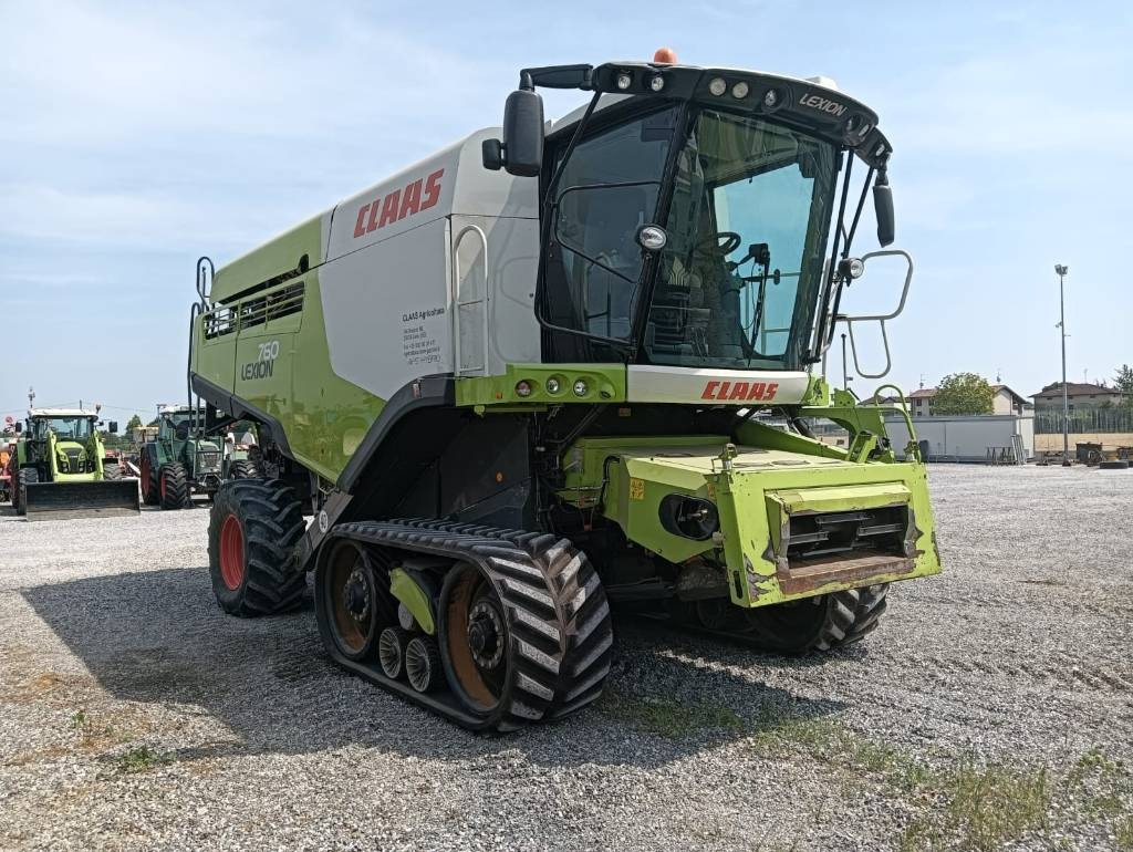 Claas Lexion 760 TT - حصادة موحَّدة: صورة 1 Claas Lexion 760 TT - حصادة موحَّدة: صورة 1
