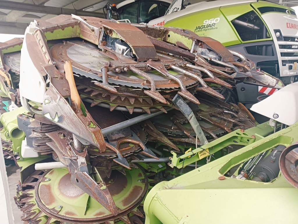 Claas Orbis 750 - معدات تيبيس التبن: صورة 2 Claas Orbis 750 - معدات تيبيس التبن: صورة 2